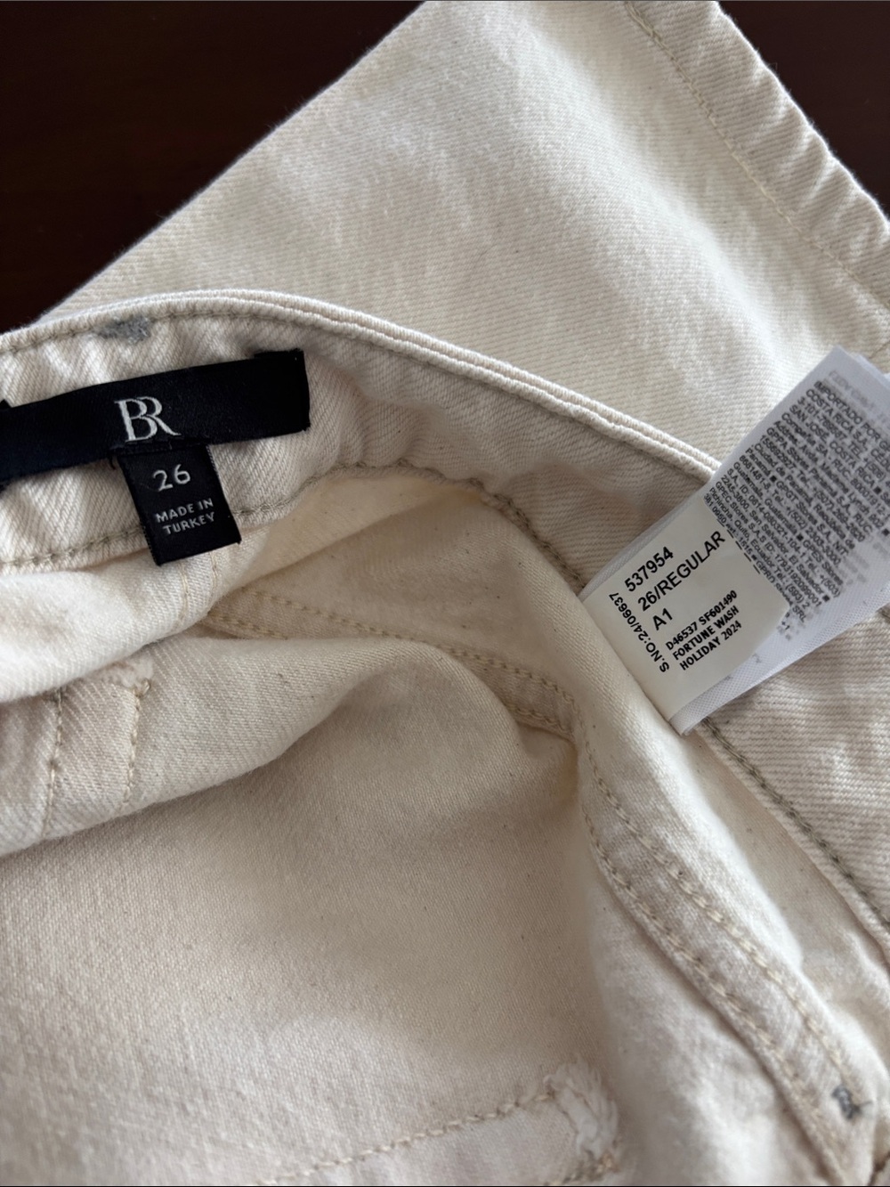 Banana Republic Straight Leg Jeans - Cream